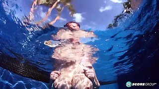 Big Tit Skinny Dip: Lana Ivans