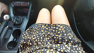 Mature MILF with Sexy Legs in Heels and Short Skirt Teases a Taxi Driver and Gives Him a Handjob