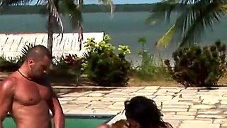 The Tanned Pussies and the Hot Outdoor Sex