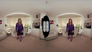 Amy Green Purple Bloused Secretary With Purple Glossy Legwear Tease - 8k Vr