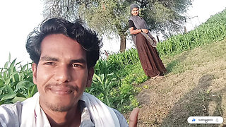 Indian Desi village field Beautiful Sex By -Snapchat143