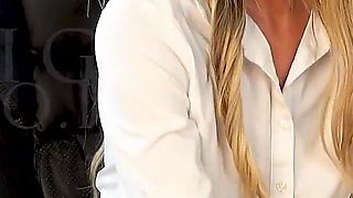 Sexy MILF Ashleigh Horny Office JOI & Orgsam