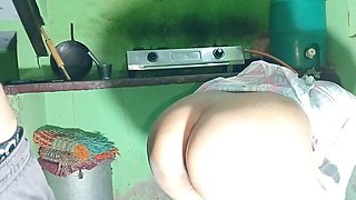 Chubby Big Ass Desi Bhabhi Step Maa Fucked by Harami Devar in Kitchen