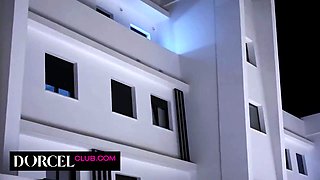 Desire By The Pool - Anissa Kate, Clara Mia And Cherry Kiss