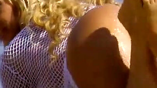 Horny anal fuck for tattooed babe on the beach