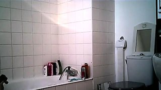 Horny fat arab housewife fingered on amateur hidden cam