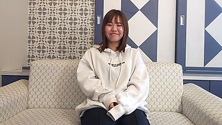 Scheduled to Be Uploaded in June! Completely Amateur! Rei-chan in Her First Shot