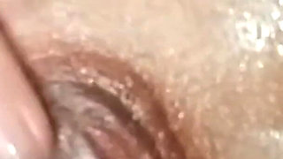Spanish MILF Jerking off Quickly and Splicing Her Rich Clitoris