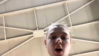 Hard fucking blonde girl in the gym