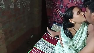 Desi Village Housewife Anal Sex With Renudbf - Indian Amateur Homemade