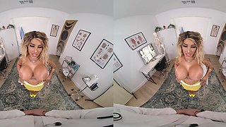 Doctor's Exam: Kitana Montana