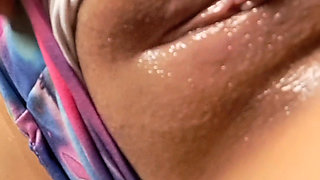 INFLUENCER GETS HER FINGERS IN HER RICH PUSSY AND HER BIG TITS