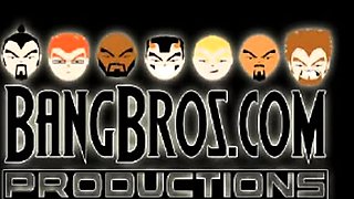 Slender brunette floozy in hardcore on cam