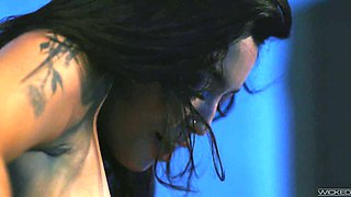 Gorgeous Small-titted Latina Vanessa Sky Goes Nuts With Lucky Fate's Hefty Dick