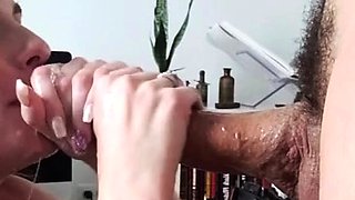 Amateur MILF blowjob cumshot