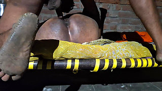 In sister-in-law's house itself, sister-in-law was given a pell, so there was no one in the house, so she called to meet