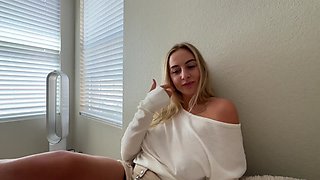 Busty Babysitter is easily agreed to fuck a lucky man