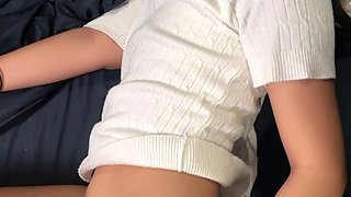 Gorgeous 18 Year Old Thai Girl Gets Fucked by Big White Cock and Creampie