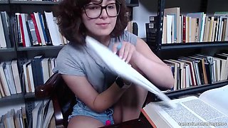 Woman with glasses at the library: Babe, Cam  Onlyfans Porn