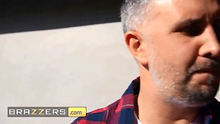 Sexy (giana dior) had a nice day with a Big Cock - brazzers
