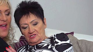 Karina W. and Malinde have hot lesbian sex