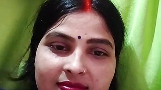 Indian Bhabhi with devar cheating wife (Hindi audio)