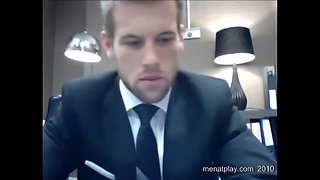 David Jones' Raw Webcam - MENatPLAY