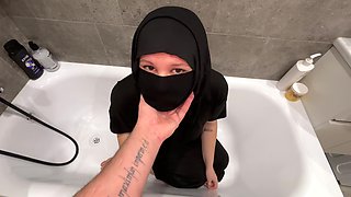 The Sheikh Picked up a Dirty Prostitute - Washed Her and Pissed All Over Her