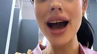 Melissa_crazy russian toilet camwhore