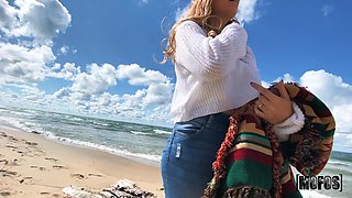 Sexy Molly Pills mind-blowing sex video