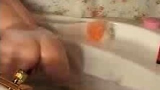 Hot amateur blonde pregnant toying her pussy solo
