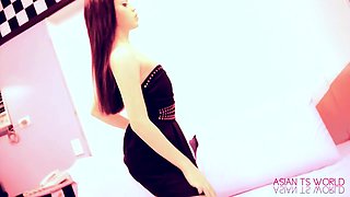 Petite Ladyboy - TransWorldAsia