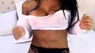 Sexy teen babe fingering her hot pussy in solo masturbation
