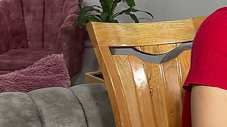 I Enter the House of a Pregnant Stranger Pretending to Be a Very Horny Little Guy to End up Fucking Her Very Hard
