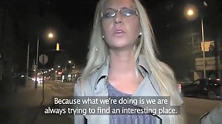 PublicAgent Hot blonde MILF gets fucked for cash in a car