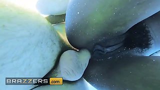Brazzers - cali despairingly tries to salvage some of dante's jizz for herself after he completed fucking his girlfriend Ana Foxxx
