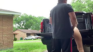 Brunette girl gets her pussy eaten in the trunk