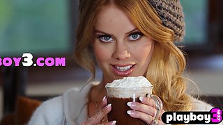 All natural bubble bootie mommy posing