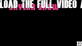 Angel Youngs gets screwed in elevator