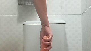 Big Ass Fucking a Big Pussy with a Big Dildo with a Squirting Ending