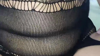 British Stepmom Forgot to Wear Panties to Bed