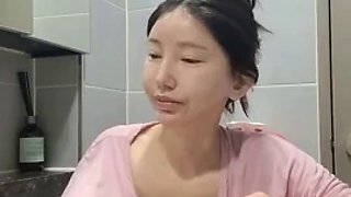 The most beautiful and pure Korean female anchor beauty live broadcast, ass, stockings, doggy style, Internet celebrity, oral sex, goddess, black stockings, peach butt Season 32