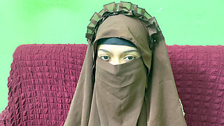 My Hot and Sexy Neighbor Bhabhi Crazy for Hard Fucking