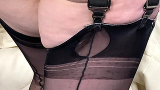 Aunty Sandra Your Vintage Girdle Queen