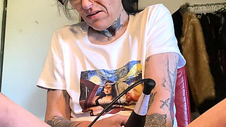 Creamy Orgasm on a Big Dildo