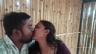 Hot Desi Bhabhi Kavita Fucked Hard on Dining Table - Indian Hotel Sex MMS