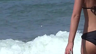 Cute 18 Year Brunette Naked at Beach