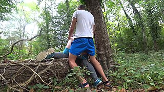 Buxom Brunette PAWG Sucks Her BF's Dick & Lets the Guy Doggy-fuck her During Their Hiking