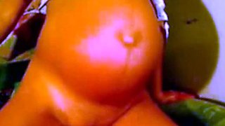 Pregnant Amateur with Big Tits on Webcam