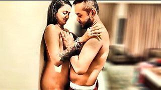 A Desi Girl Made a Super Sex with Her Step Brother in Bathtub